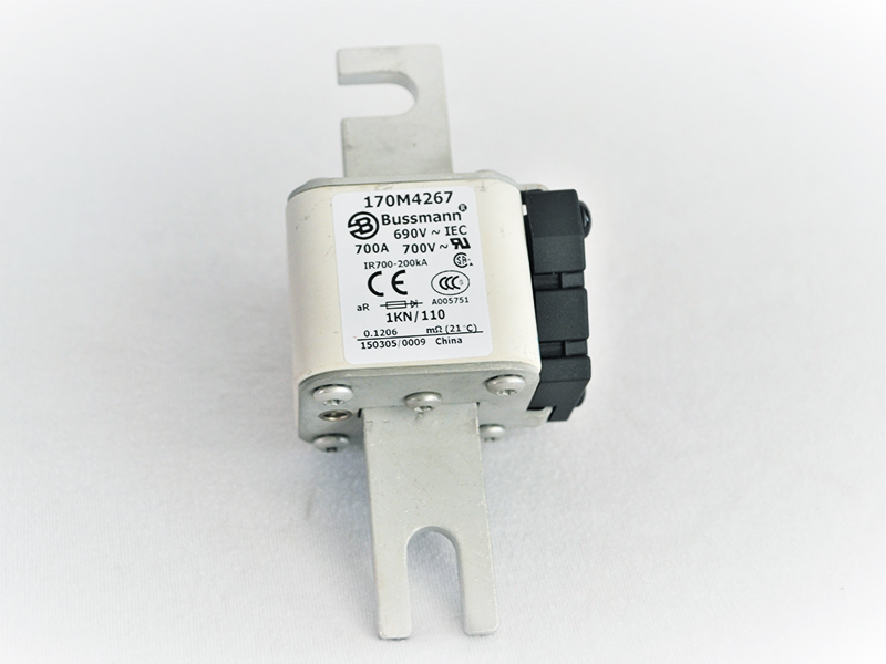 170M4267 690V/700V (40-2000A)